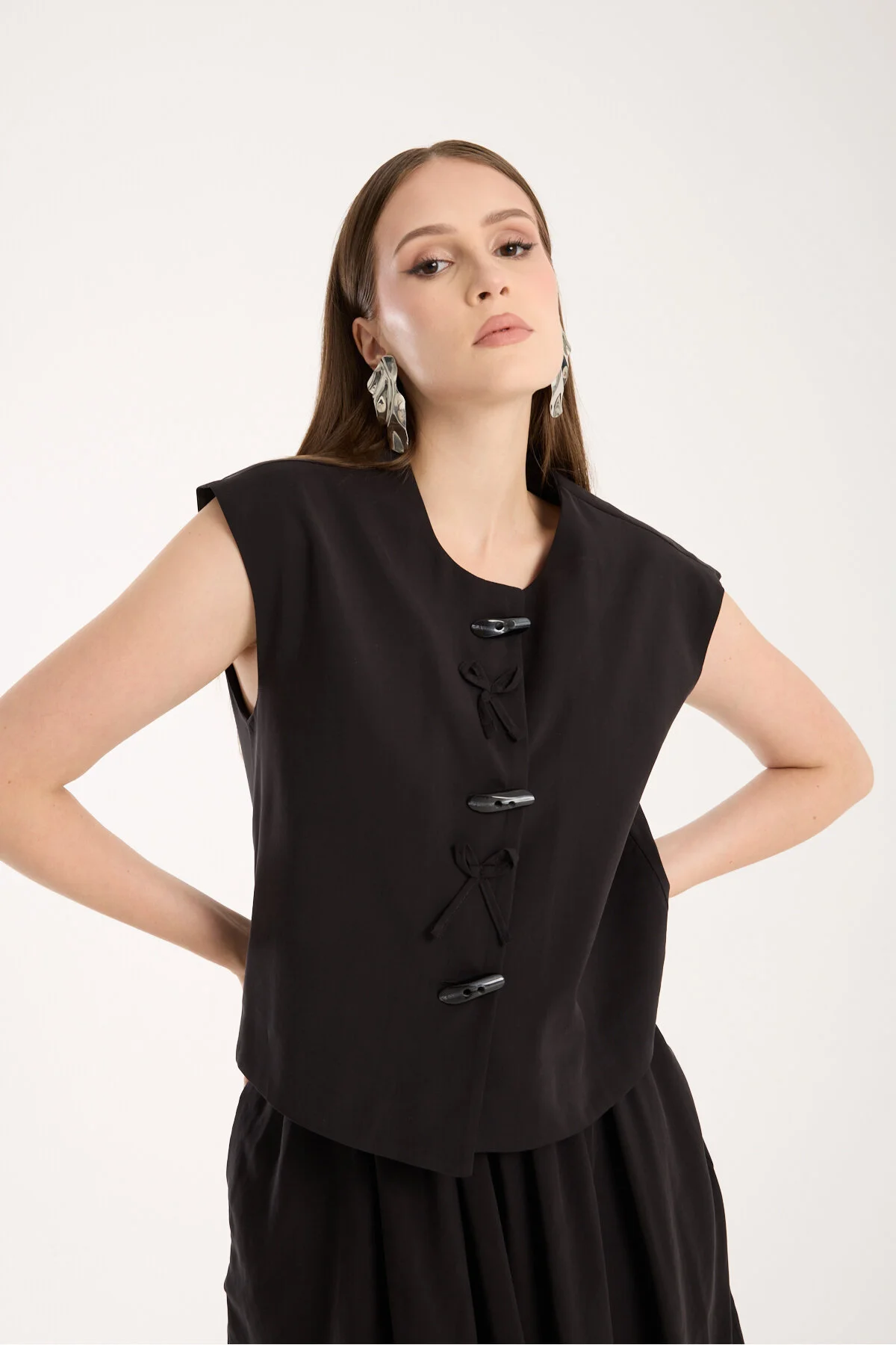 Siyah Regular Düğme Detaylı Yelek S-M-L-XL